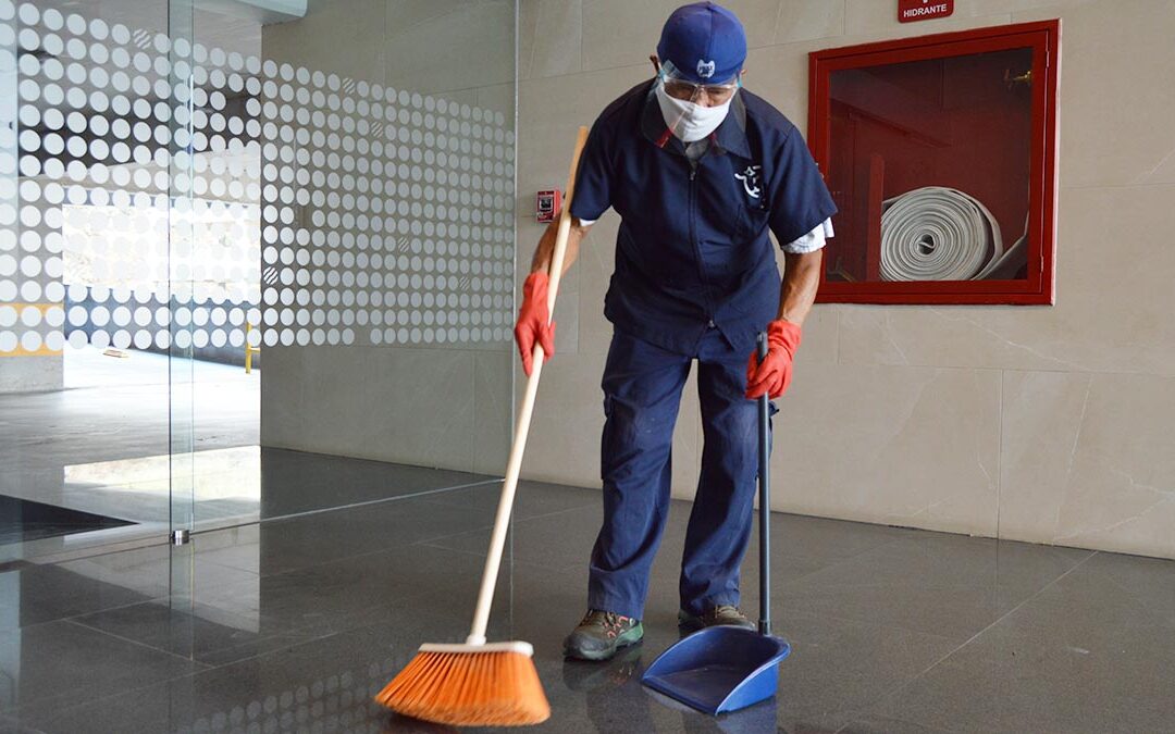 Puntos a considerar en la limpieza de naves industriales